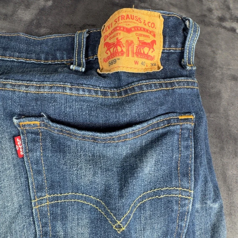 Levi's 569 Loose Straight Jeans Mens 40x32 Blue Medium Wash Denim